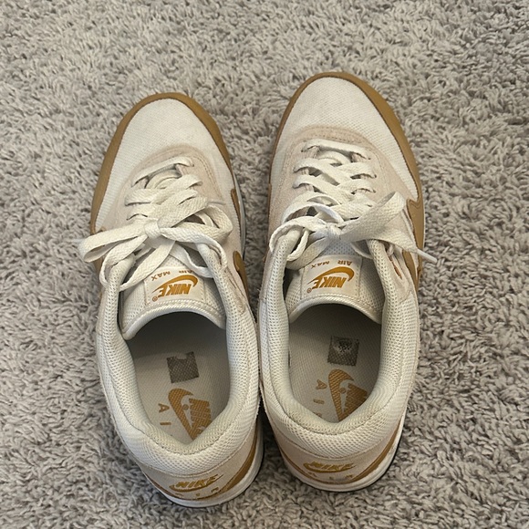 Nike Air Max - Picture 4 of 4